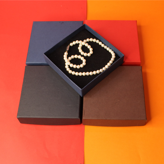 Custom Rigid Pendant Box (5"x6"x1.5") – Magnetic Flap Style